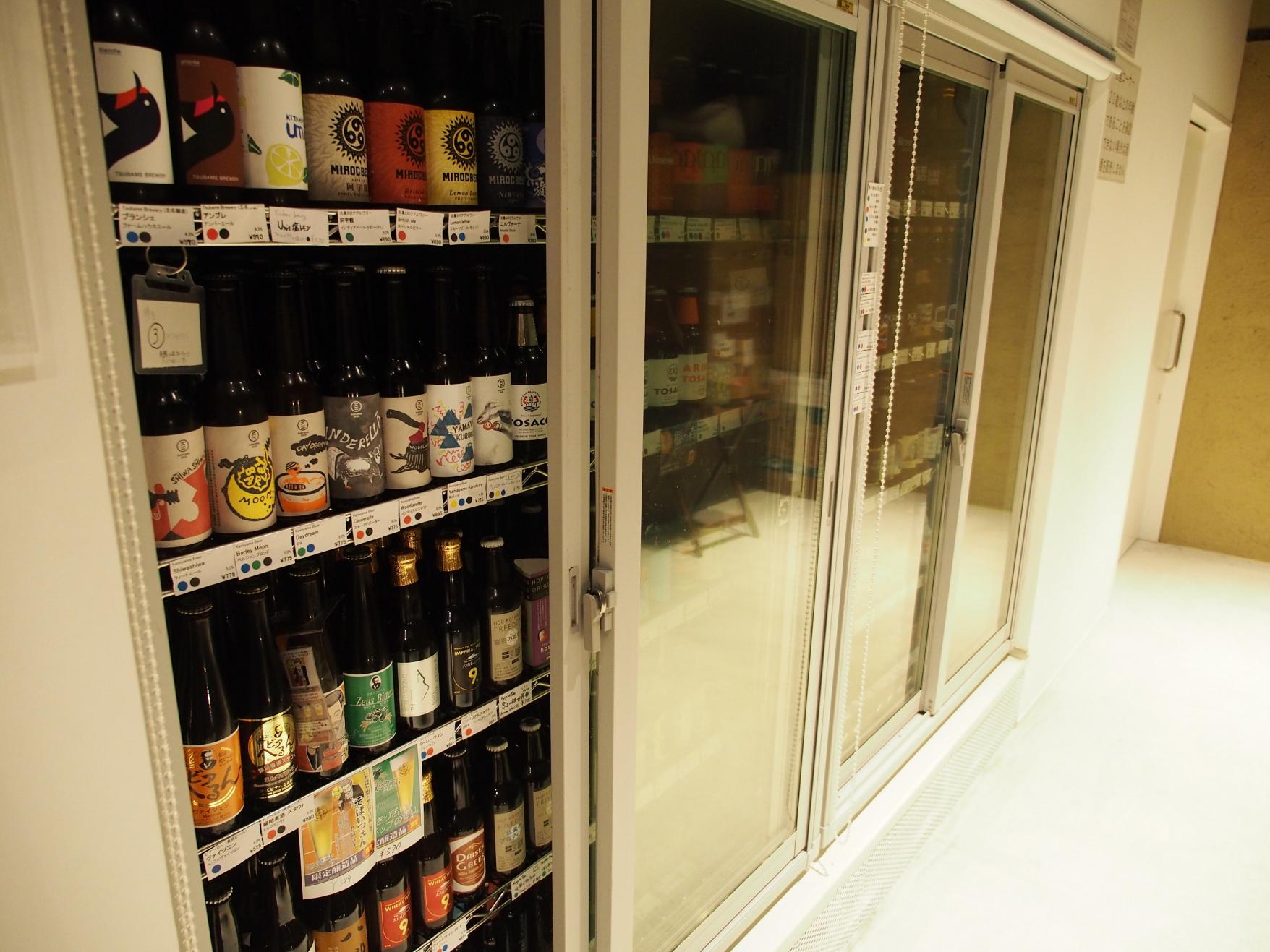 Craft beer from all over Shikoku and more under one roof-2